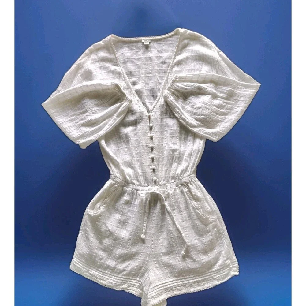 Aerie Women’s Romper Small White Textured V-Neck Button Front Pockets Coastal - Picture 1 of 14